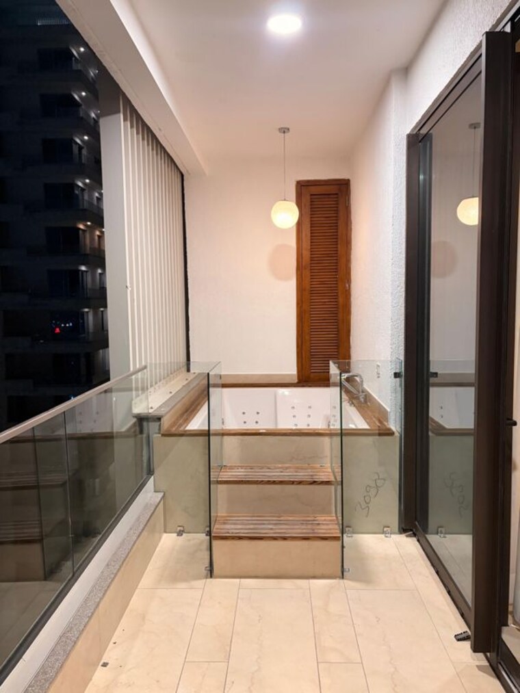 Kitchen, central-park-bellavista-towers Studio 1300 Sq.Ft. Apartment In Sector 48 Gurgaon 10519185