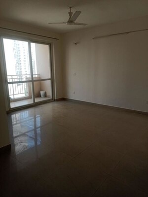 Room in 2 BHK Builder Floor at Sector 21 – for Rent