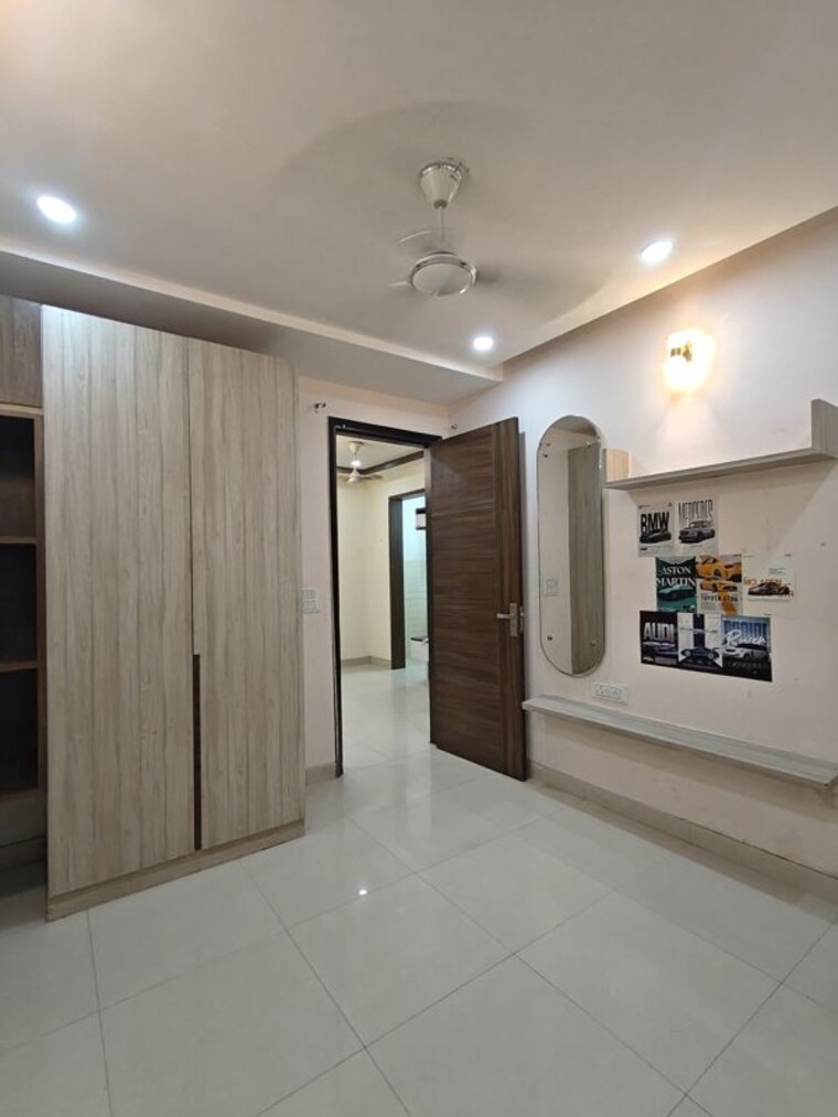 Room, uttam nagar 2 Bedroom 700 Sq.Ft. Builder Floor In Uttam Nagar Delhi 10519205