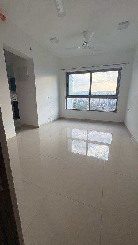 2 BHK 670 Sq.Ft. Apartment in Kalpataru Paramount B