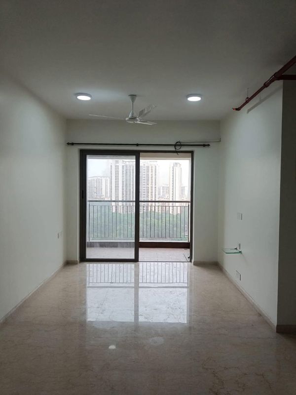 2 BHK 711 Sq.Ft. Apartment in Kalpataru Paramount B