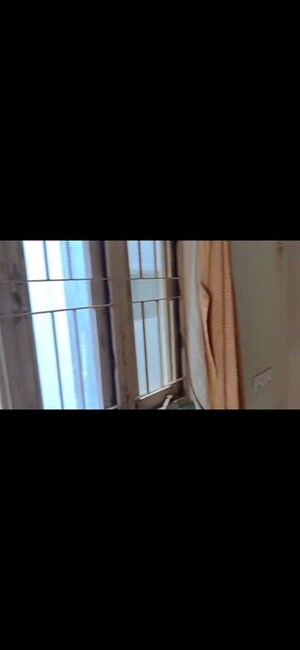 Room in 2 BHK Apartment at Prahlad Nagar – for Rent