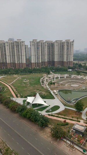 1 BHK Apartment For Rent in Nimbus The Hyde park, Sector 78