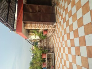 Furnished Amenities in 3 BHK Builder Floor at Malviya Nagar – for Rent