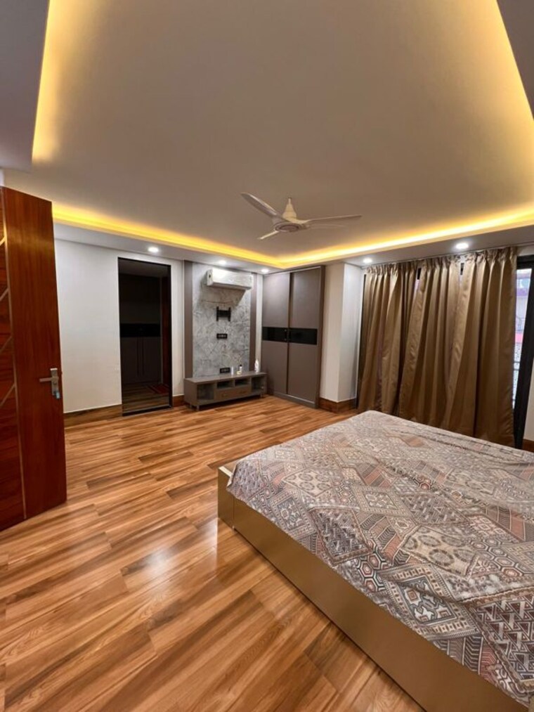 Bedroom, sector 38 4 Bedroom 2100 Sq.Ft. Builder Floor In Sector 38 Gurgaon 10519286