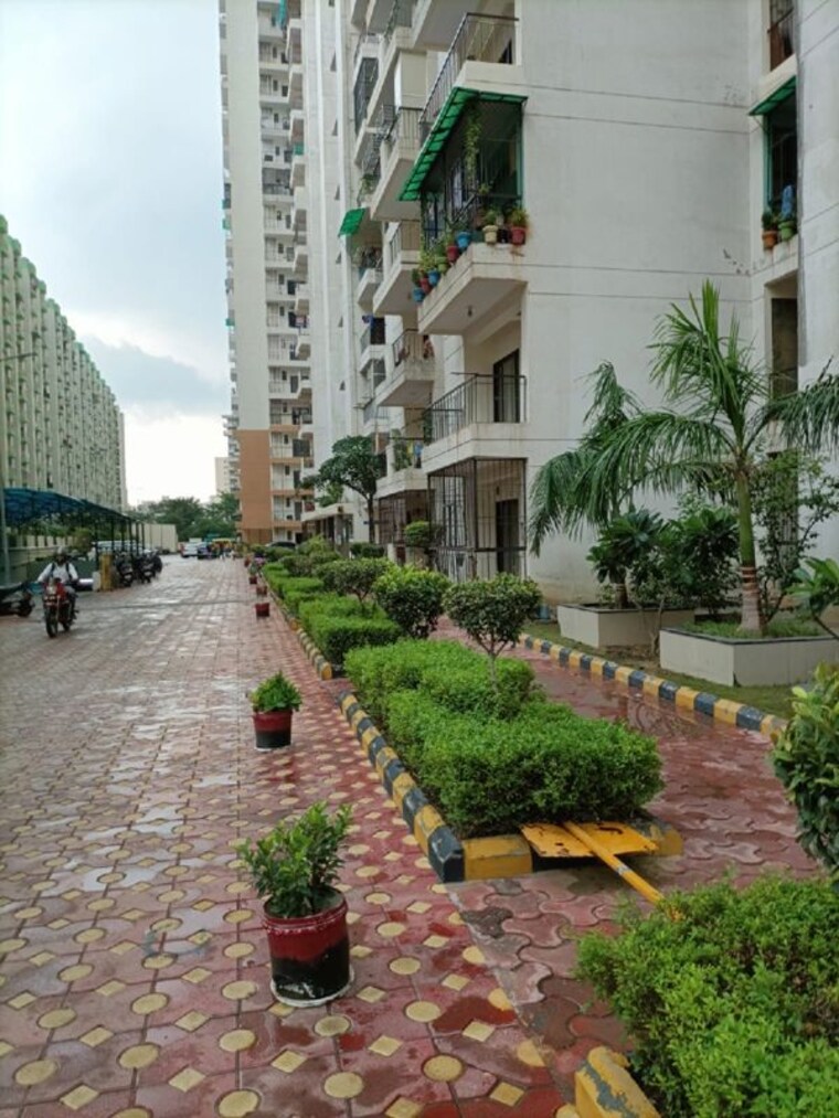 Exterior View, charms-castle 2 Bedroom 975 Sq.Ft. Apartment In Raj Nagar Extension Ghaziabad 10515768