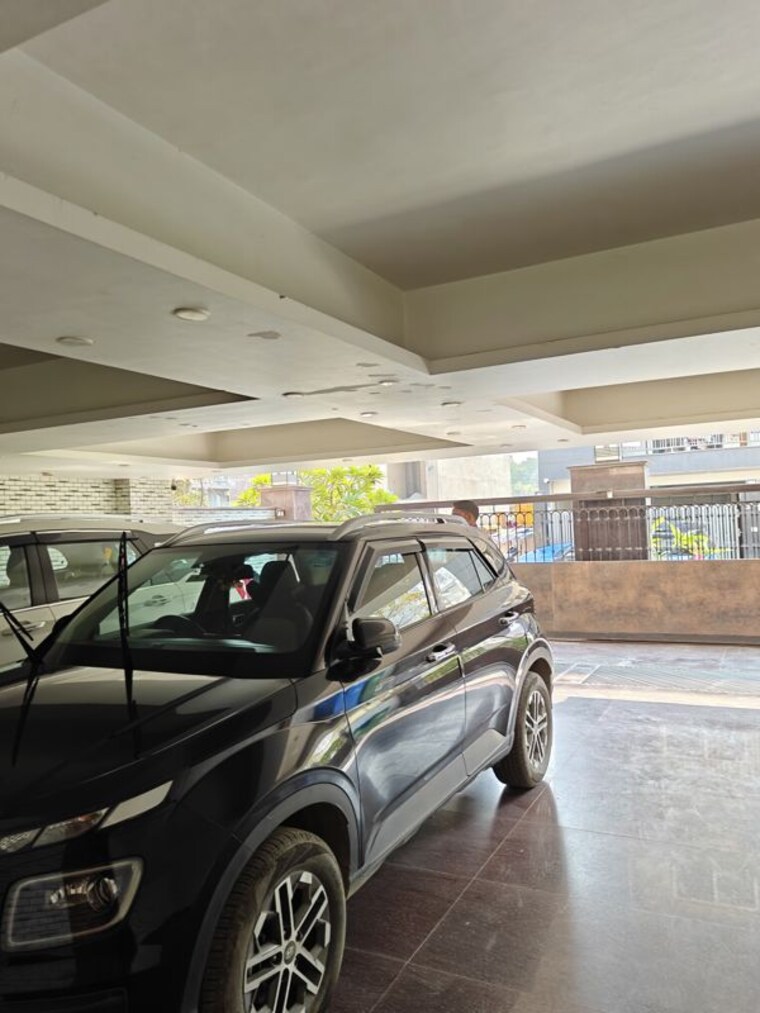  Parking, sector 43 1 Bedroom 900 Sq.Ft. Builder Floor In Sector 43 Gurgaon 10519292