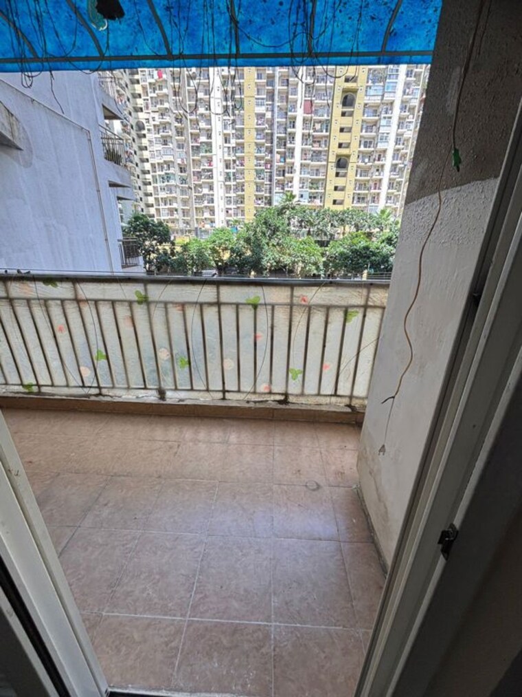 Balcony, paramount-emotions 2 Bedroom 950 Sq.Ft. Apartment In Sector 1 Greater Noida Greater Noida 10519303