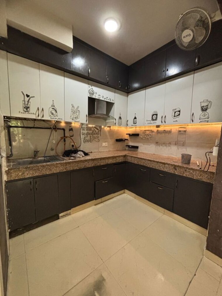 Kitchen, paramount-emotions 2 Bedroom 950 Sq.Ft. Apartment In Sector 1 Greater Noida Greater Noida 10519303
