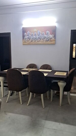 Team Area in 3 BHK Builder Floor at Sukhdev Vihar – for Sale