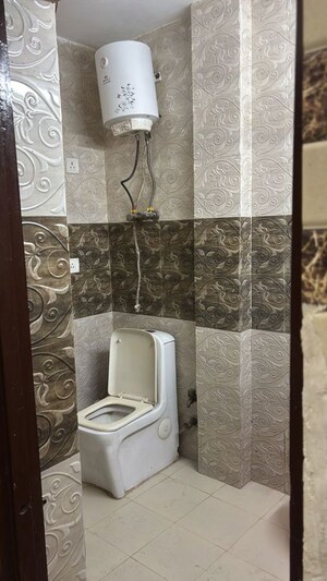 Bathroom in 3 BHK Builder Floor at Sukhdev Vihar – for Sale