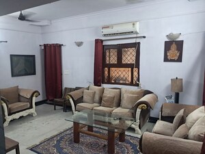 Living Room in 3 BHK Builder Floor at Sukhdev Vihar – for Sale