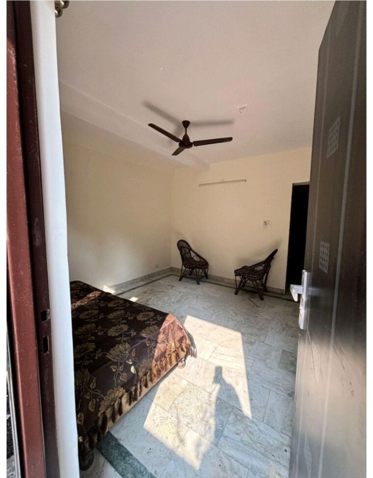 Bathroom, sector 20 2 Bedroom 638 Sq.Ft. Builder Floor In Sector 20 Noida 10519317