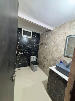 Team Area in 2 BHK Builder Floor at Sector 20 – for Rent