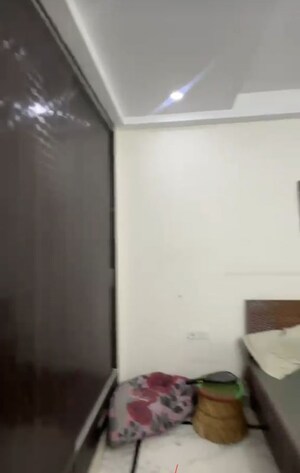 Furnished Amenities in 3 BHK Builder Floor at Sector 7 – for Rent