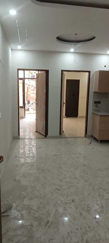 2 BHK +  950 Sq.Ft. Apartment in Galaxy Apartments Sector 49