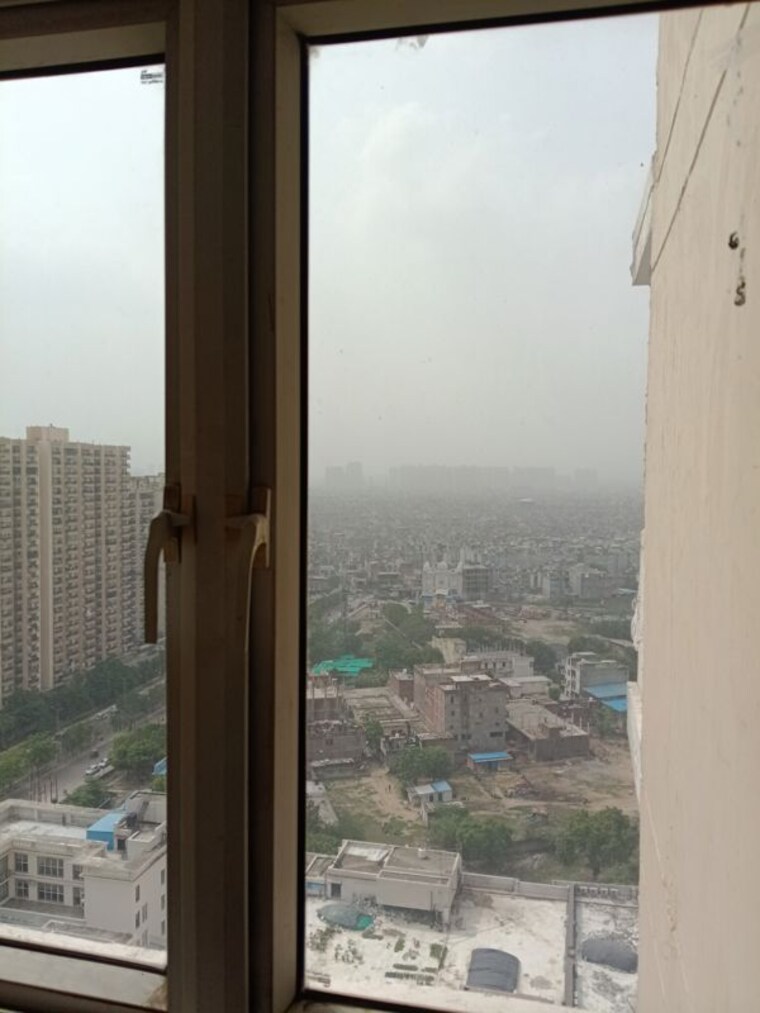 Balcony, mahagun-mywoods 2 Bedroom 935 Sq.Ft. Apartment In Sector 16c Greater Noida Greater Noida 10519358