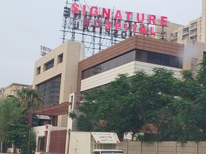 2 BHK Apartment – Exterior View View at Ramprastha City The Edge Towers, Sector 37d - for Rent
