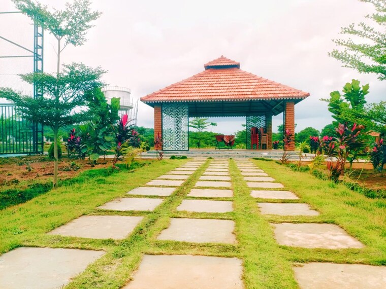 Exterior View, peddapur  200 Sq.Yd. Plot In Peddapur Sadashivpet 10431659