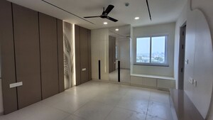 Room in 3.5 BHK Apartment at Sumadhura Olumpus, Nanakramguda – for Rent