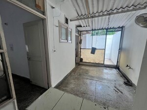 Kitchen in 1.5 BHK Villa at Sector 30 – for Rent