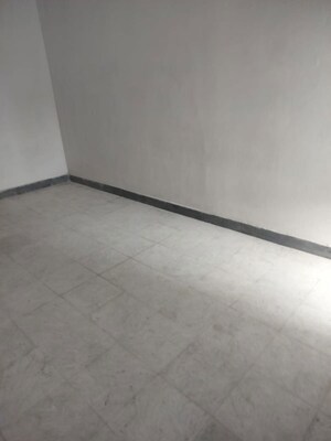 Room in 1.5 BHK Villa at Sector 37 – for Rent
