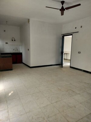 1.5 BHK Villa For Rent in Sector 37