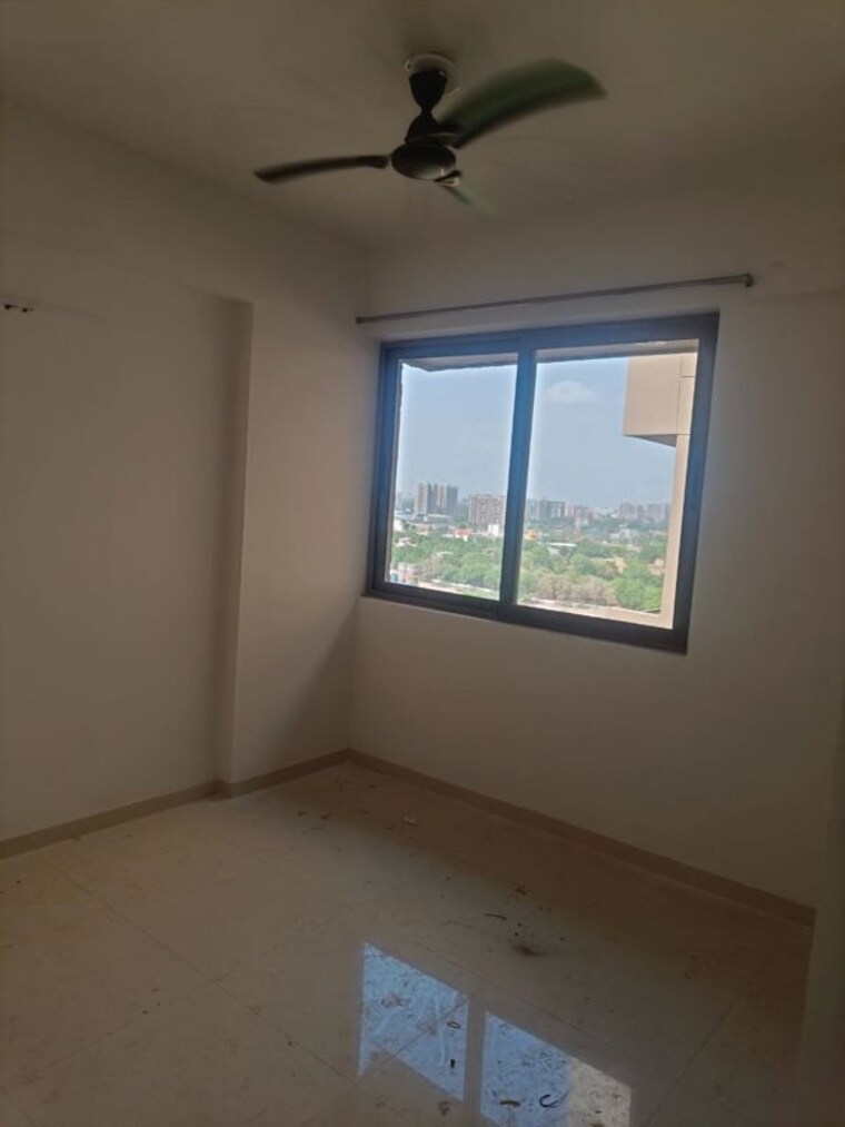Room, sanathal 2 Bedroom 950 Sq.Ft. Apartment In Sanathal Ahmedabad 10519398