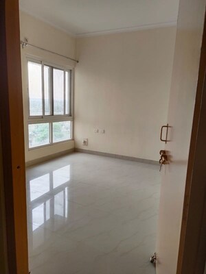 Room in 2.5 BHK Apartment at UPAVP Ganga Yamuna And Hindon Enclave, Pratap Vihar – for Sale