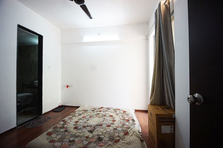 Bedroom, saarrthi-skybay 2 Bedroom 716 Sq.Ft. Apartment In Mahalunge Pune 10519374