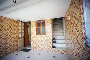 Room in 2 BHK Independent House at Amraiwadi – for Sale