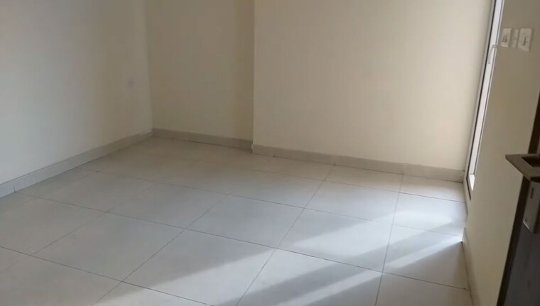Room, emenox-la-solara 3 Bedroom 1365 Sq.Ft. Apartment In Sector 16 Greater Noida Greater Noida 10519393