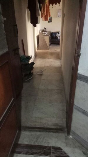 Parking in 2 BHK Apartment at Saket Towers Chs Ltd, Thane West – for Rent