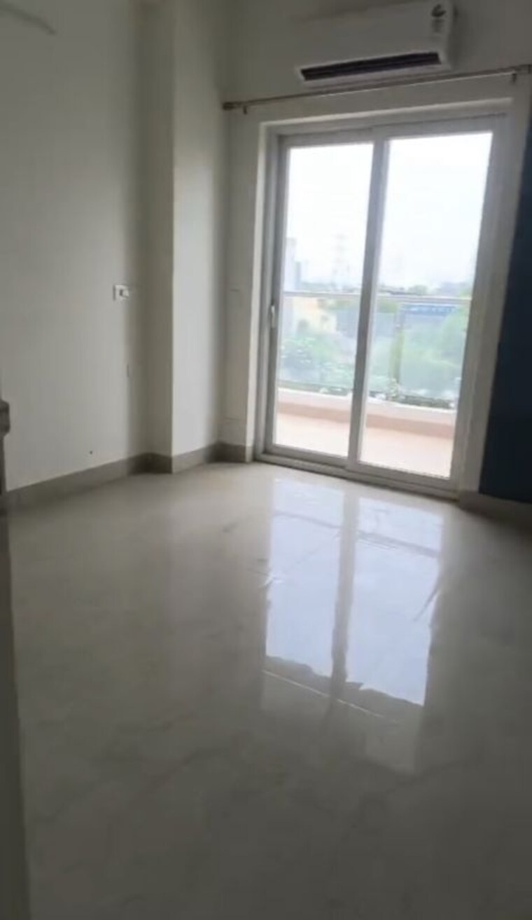 Room, shree-vardhman-victoria 3 Bedroom 1950 Sq.Ft. Apartment In Sector 70 Gurgaon 10519444