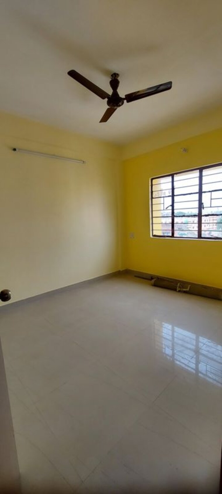 Room, merlin-trinoyoni 3 Bedroom 1400 Sq.Ft. Apartment In Behala Kolkata 10519443