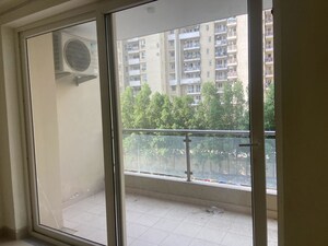 Room in 2 BHK Builder Floor at Palam Vihar Residents Association, Palam Vihar – for Rent