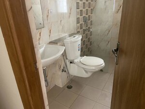 Bathroom in 2 BHK Builder Floor at Palam Vihar Residents Association, Palam Vihar – for Rent