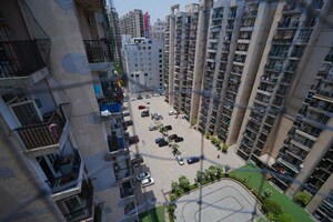 2.5 BHK Apartment – Exterior View View at Gaur City, Sector 4 Greater Noida - for Sale