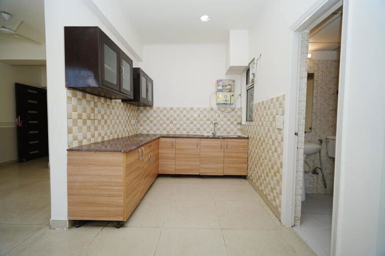 Kitchen, gaur-city 2.5 Bedroom 1175 Sq.Ft. Apartment In Sector 4 Greater Noida Greater Noida 10519474