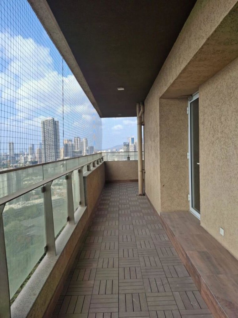 Kitchen, lokhandwala-minerva-mahalaxmi 3 Bedroom 2150 Sq.Ft. Apartment In Mahalaxmi Mumbai 10519487