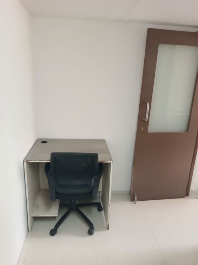 Team Area, ahmedabad cantonment Commercial Office Space 175 Sq.Ft. In Ahmedabad Cantonment Ahmedabad 10519482