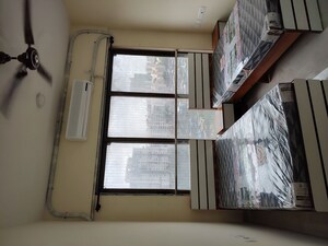 Room in  Pg at Goregaon East – for Rent