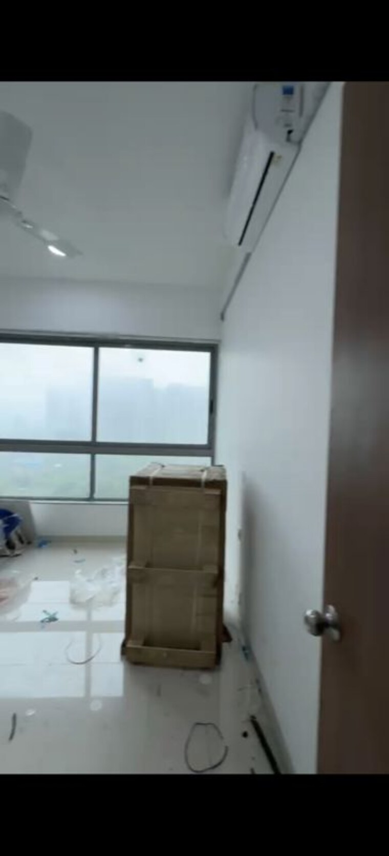 Kitchen, kalpataru-immensa-h 4 Bedroom 1753 Sq.Ft. Apartment In Kolshet Road Thane 10519512