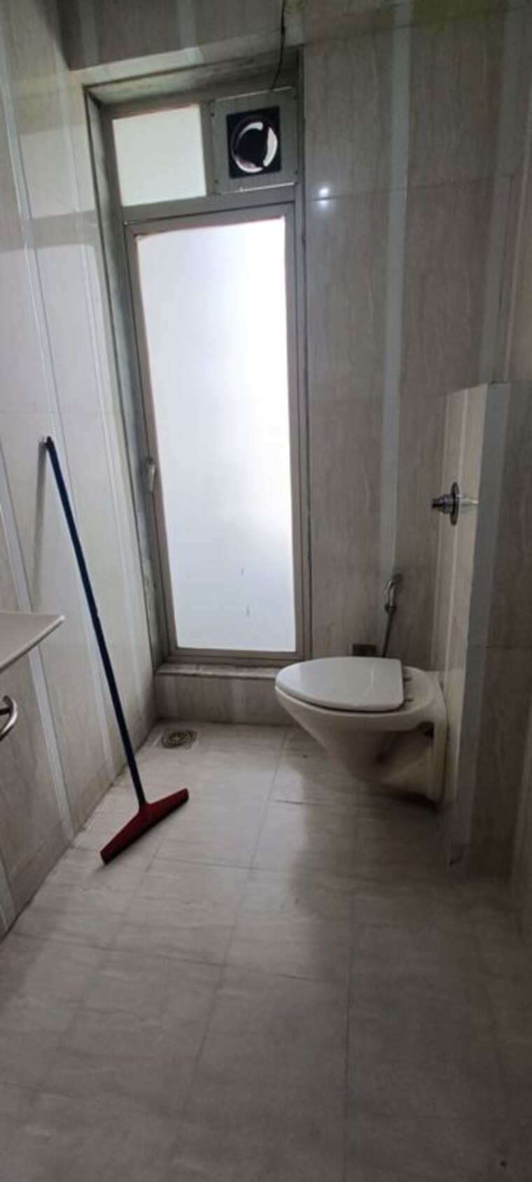 Bathroom, krishna-galaxy-santacruz 2 Bedroom 1000 Sq.Ft. Apartment In Santacruz East Mumbai 10519529