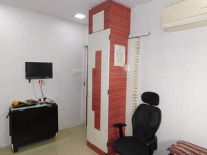 Team Area in 1 BHK Apartment at Sahyadri CHS Parel, Parel – for Sale