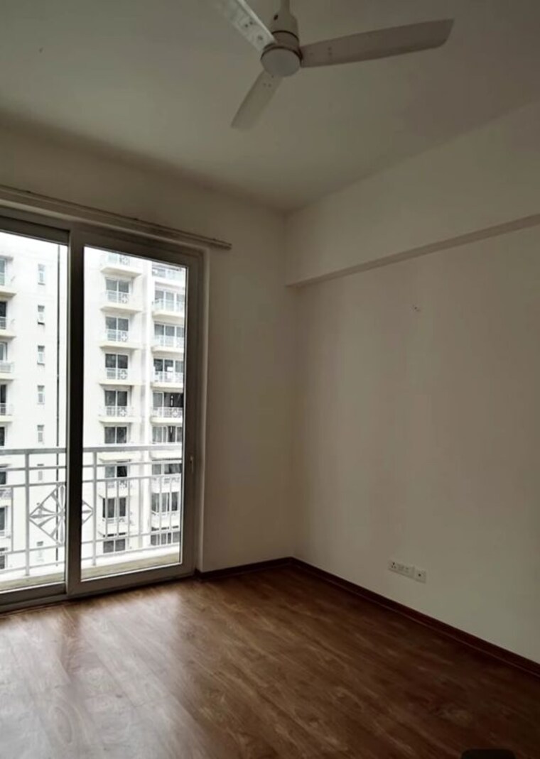 Room, vatika-sovereign-park 4 Bedroom 3455 Sq.Ft. Apartment In Sector 99 Gurgaon 10519537