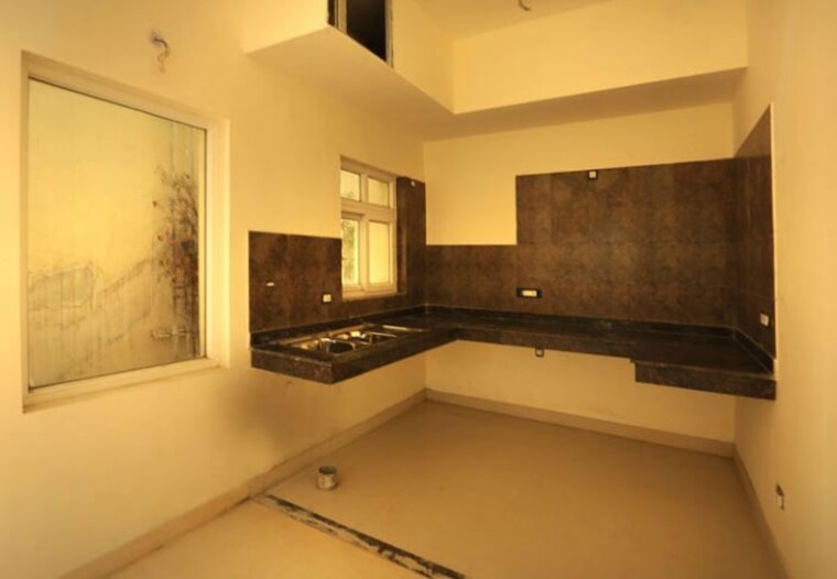 Kitchen, sector 22 1 Bedroom 600 Sq.Ft. Builder Floor In Sector 22 Gurgaon 10519568