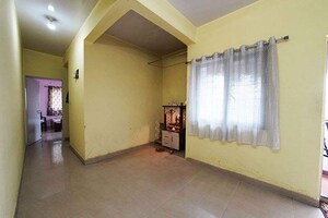 Room in 2 BHK Apartment at Old Sangvi – for Sale