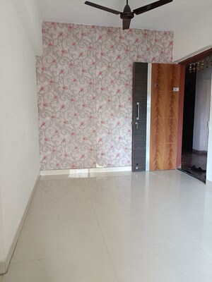 Room in 1 BHK Apartment at Paradise  Sai Wonder, Kharghar – for Sale