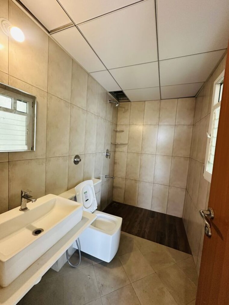 Bathroom, assetz-marq-phase-2 3 Bedroom 1408 Sq.Ft. Apartment In Whitefield Bangalore 10519581